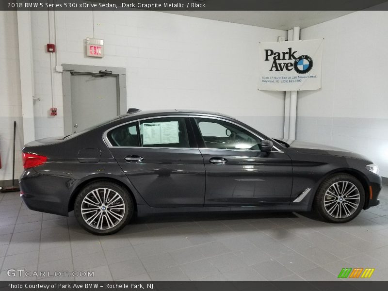 Dark Graphite Metallic / Black 2018 BMW 5 Series 530i xDrive Sedan