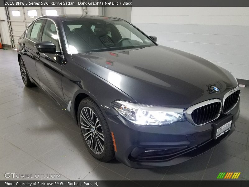 Dark Graphite Metallic / Black 2018 BMW 5 Series 530i xDrive Sedan