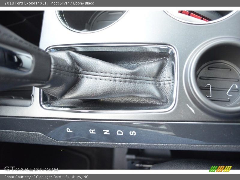 Ingot Silver / Ebony Black 2018 Ford Explorer XLT