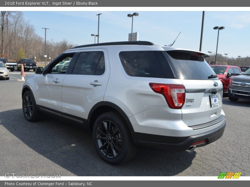 Ingot Silver / Ebony Black 2018 Ford Explorer XLT