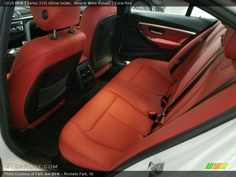 Mineral White Metallic / Coral Red 2018 BMW 3 Series 330i xDrive Sedan