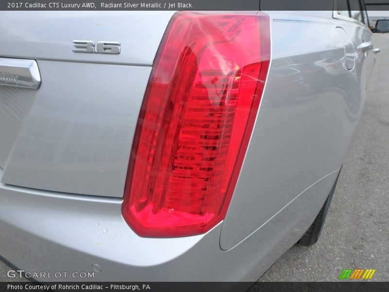 Radiant Silver Metallic / Jet Black 2017 Cadillac CTS Luxury AWD