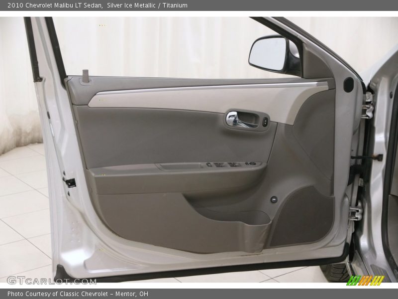 Silver Ice Metallic / Titanium 2010 Chevrolet Malibu LT Sedan