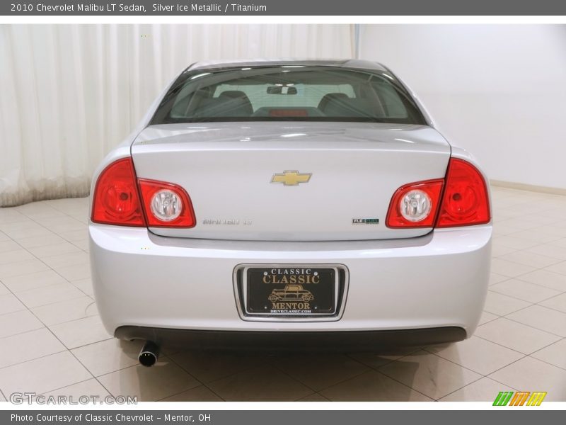 Silver Ice Metallic / Titanium 2010 Chevrolet Malibu LT Sedan