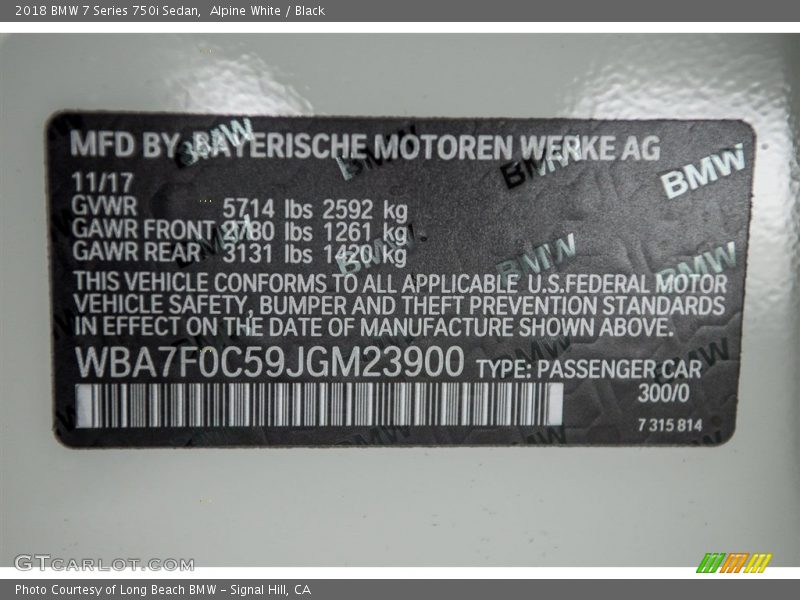 Alpine White / Black 2018 BMW 7 Series 750i Sedan
