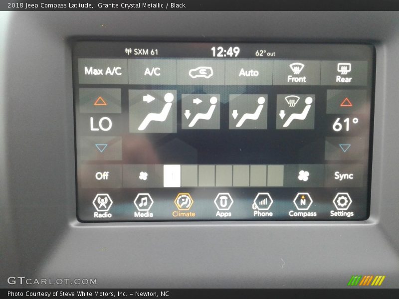 Granite Crystal Metallic / Black 2018 Jeep Compass Latitude