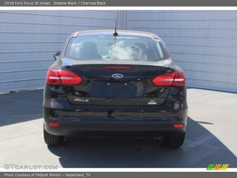 Shadow Black / Charcoal Black 2018 Ford Focus SE Sedan