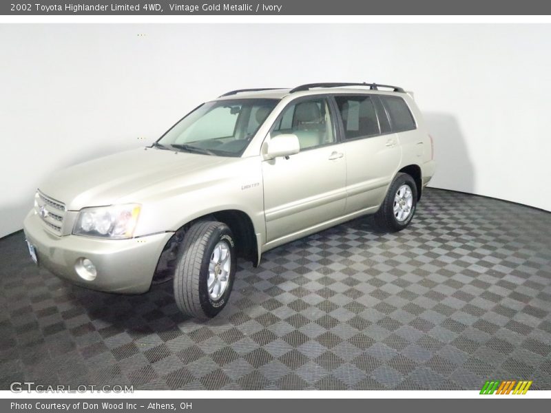 Vintage Gold Metallic / Ivory 2002 Toyota Highlander Limited 4WD