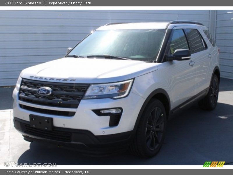 Ingot Silver / Ebony Black 2018 Ford Explorer XLT