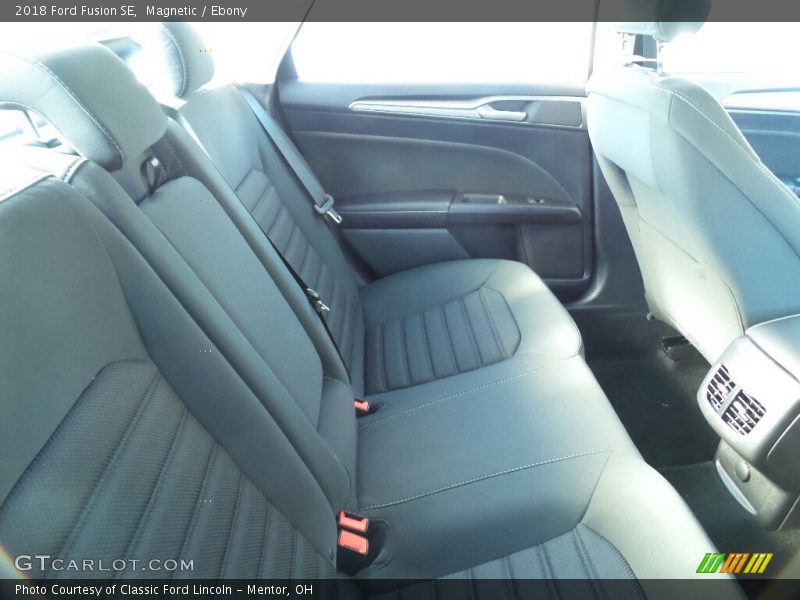 Magnetic / Ebony 2018 Ford Fusion SE