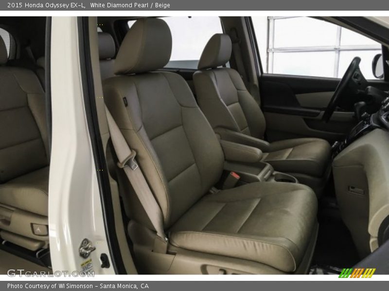 White Diamond Pearl / Beige 2015 Honda Odyssey EX-L