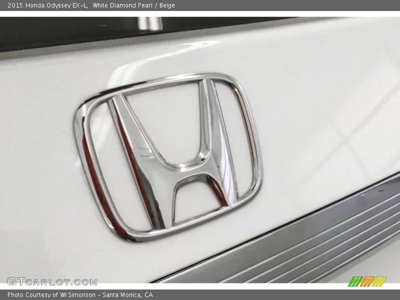 White Diamond Pearl / Beige 2015 Honda Odyssey EX-L