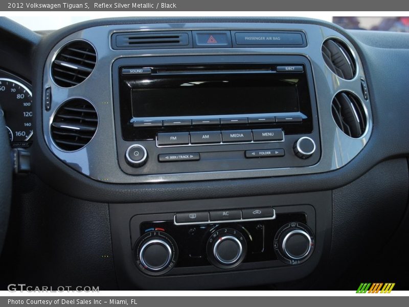 Reflex Silver Metallic / Black 2012 Volkswagen Tiguan S