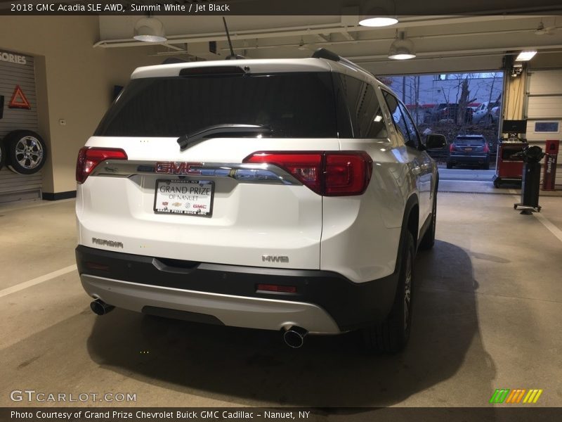 Summit White / Jet Black 2018 GMC Acadia SLE AWD