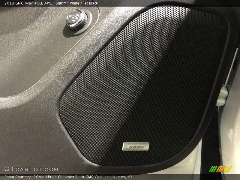 Summit White / Jet Black 2018 GMC Acadia SLE AWD