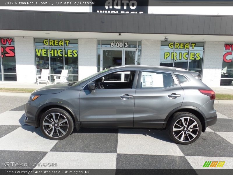 Gun Metallic / Charcoal 2017 Nissan Rogue Sport SL