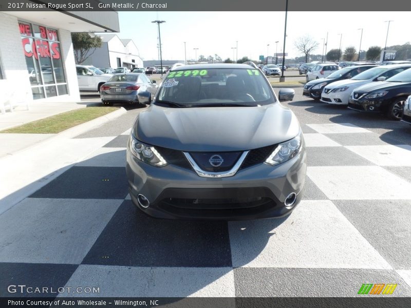 Gun Metallic / Charcoal 2017 Nissan Rogue Sport SL