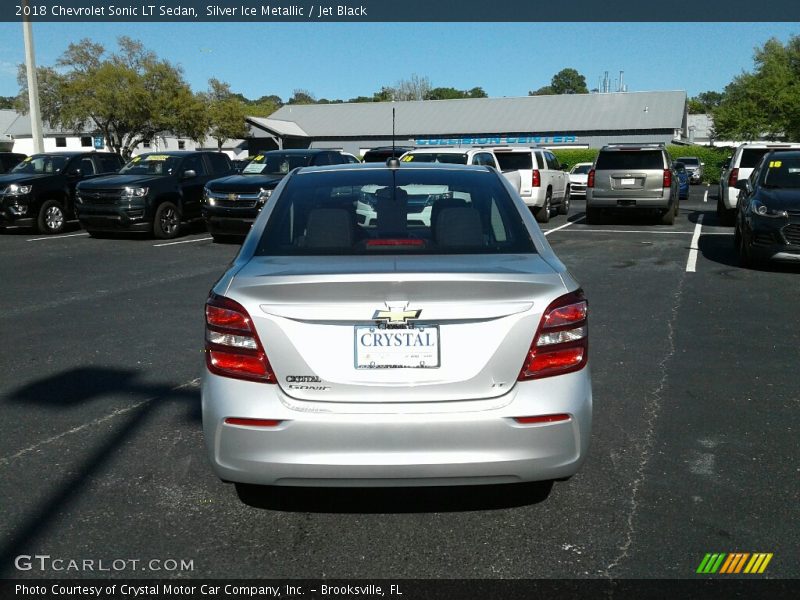 Silver Ice Metallic / Jet Black 2018 Chevrolet Sonic LT Sedan