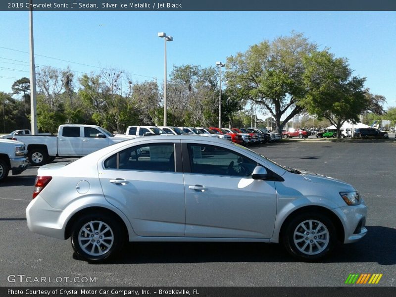 Silver Ice Metallic / Jet Black 2018 Chevrolet Sonic LT Sedan