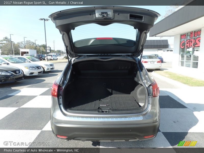 Gun Metallic / Charcoal 2017 Nissan Rogue Sport SL