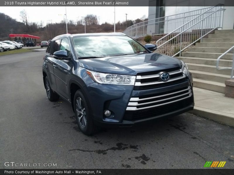 Shoreline Blue Pearl / Almond 2018 Toyota Highlander Hybrid XLE AWD