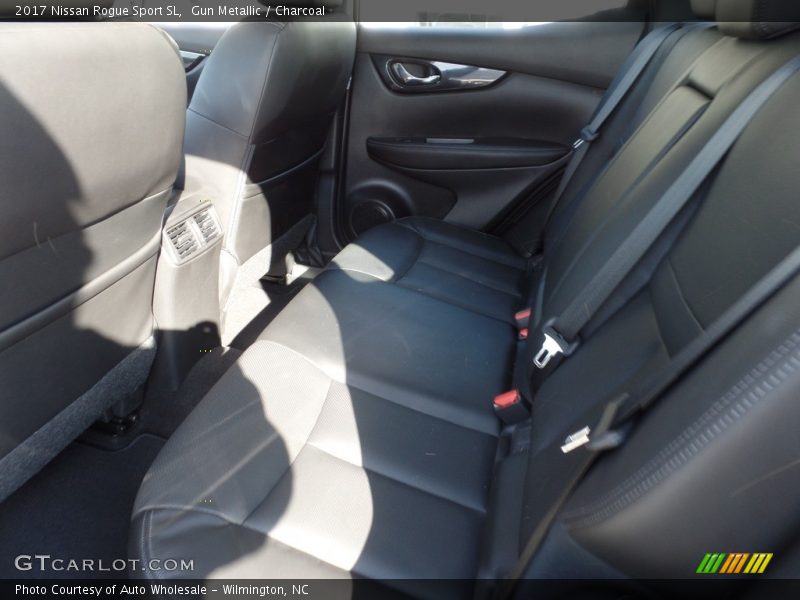 Gun Metallic / Charcoal 2017 Nissan Rogue Sport SL