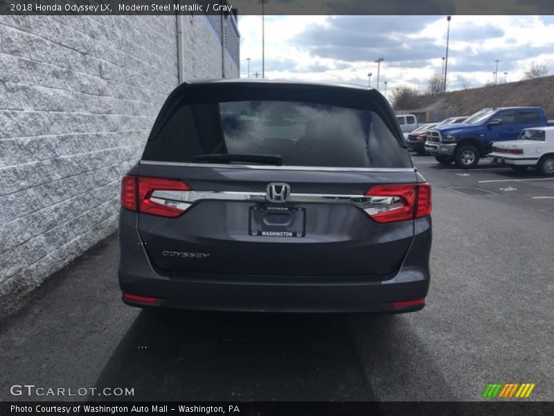 Modern Steel Metallic / Gray 2018 Honda Odyssey LX