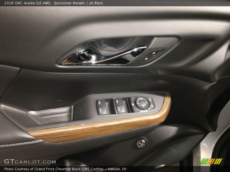 Quicksilver Metallic / Jet Black 2018 GMC Acadia SLE AWD
