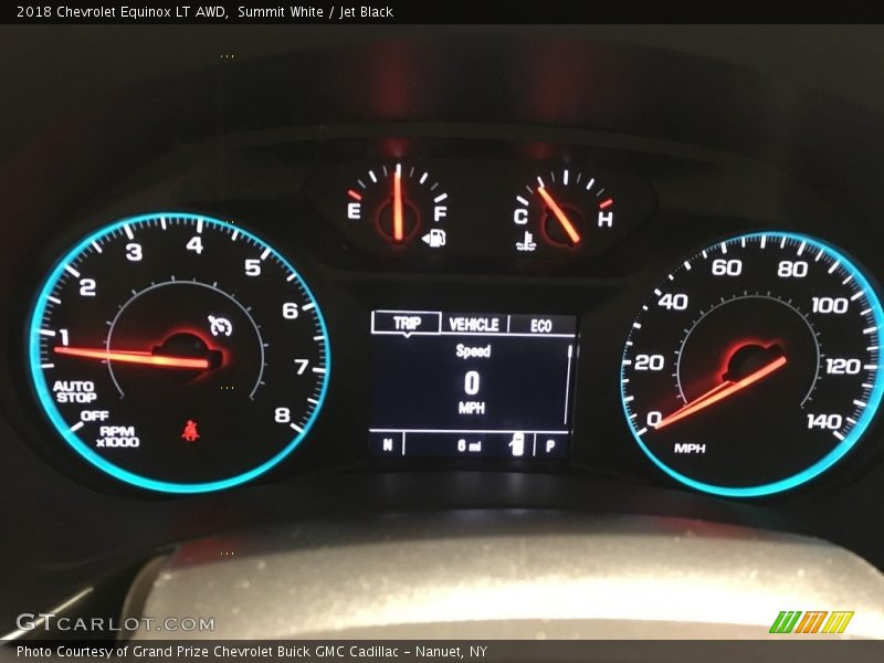 Summit White / Jet Black 2018 Chevrolet Equinox LT AWD