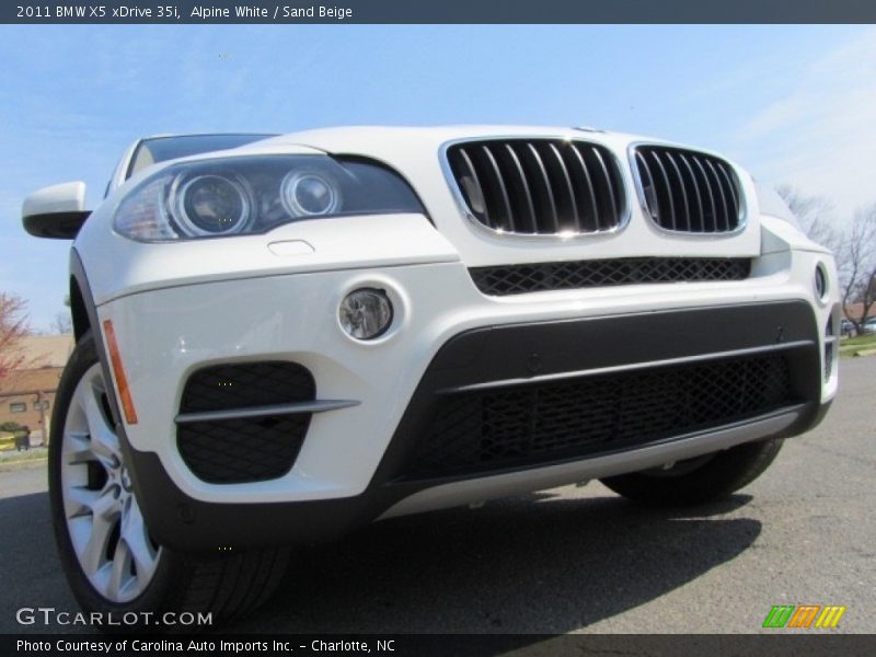 Alpine White / Sand Beige 2011 BMW X5 xDrive 35i