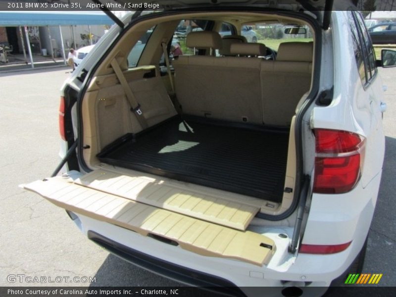 Alpine White / Sand Beige 2011 BMW X5 xDrive 35i