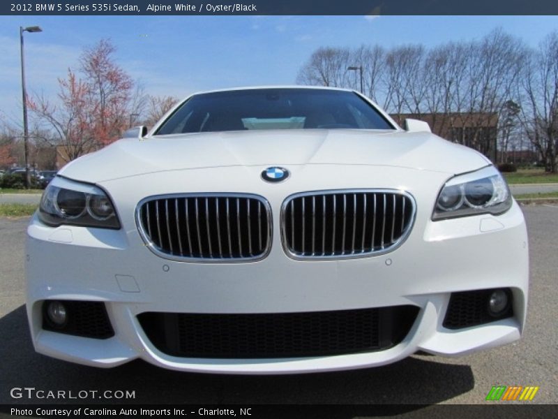 Alpine White / Oyster/Black 2012 BMW 5 Series 535i Sedan