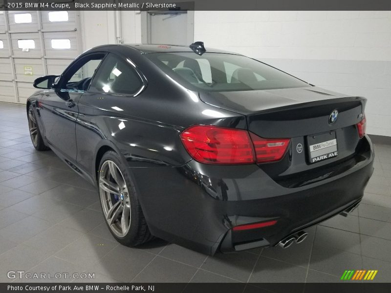 Black Sapphire Metallic / Silverstone 2015 BMW M4 Coupe