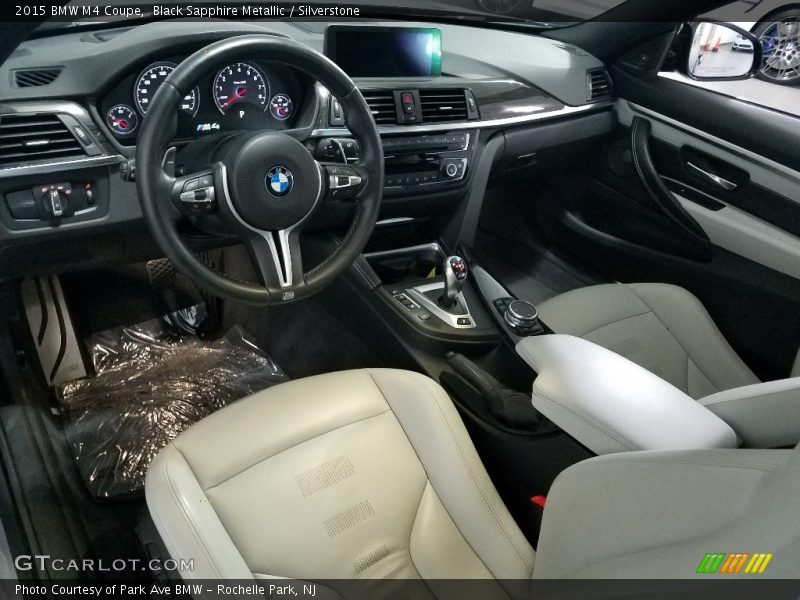 Black Sapphire Metallic / Silverstone 2015 BMW M4 Coupe