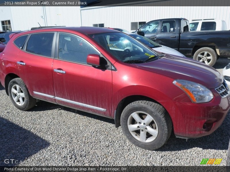 Cayenne Red / Black 2013 Nissan Rogue S AWD