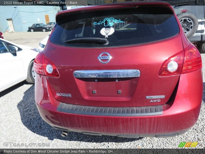 Cayenne Red / Black 2013 Nissan Rogue S AWD