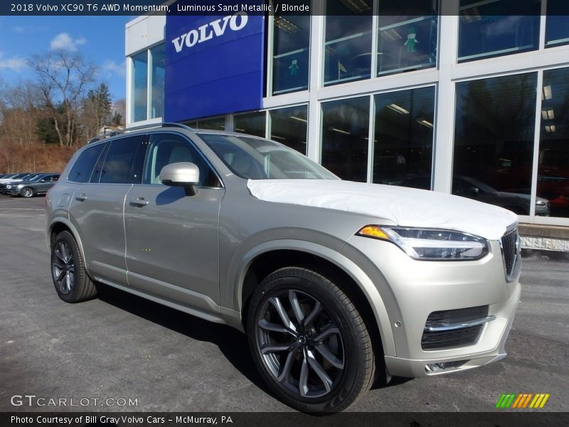 Luminous Sand Metallic / Blonde 2018 Volvo XC90 T6 AWD Momentum