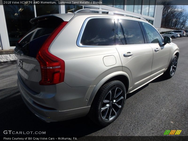 Luminous Sand Metallic / Blonde 2018 Volvo XC90 T6 AWD Momentum