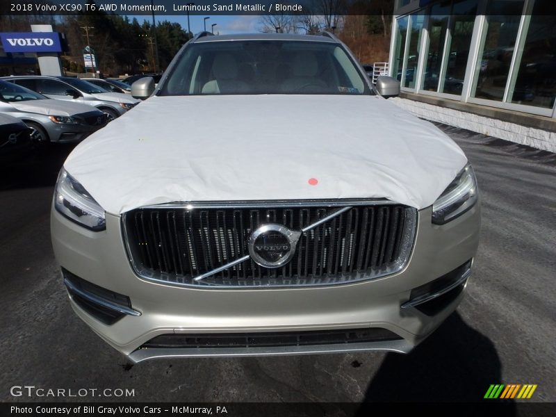 Luminous Sand Metallic / Blonde 2018 Volvo XC90 T6 AWD Momentum