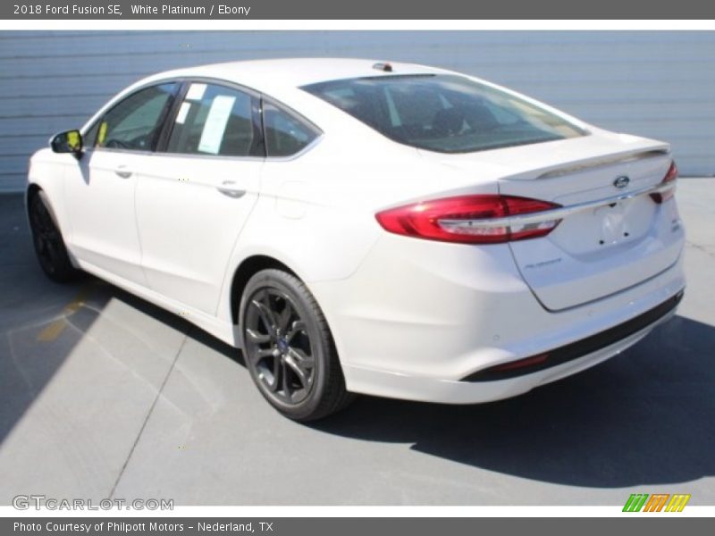 White Platinum / Ebony 2018 Ford Fusion SE