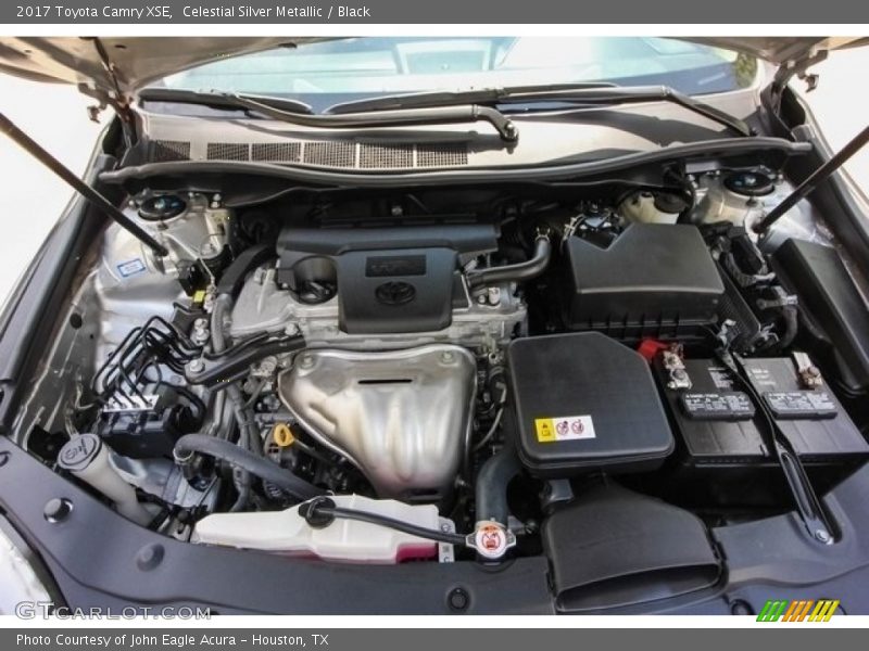 Celestial Silver Metallic / Black 2017 Toyota Camry XSE