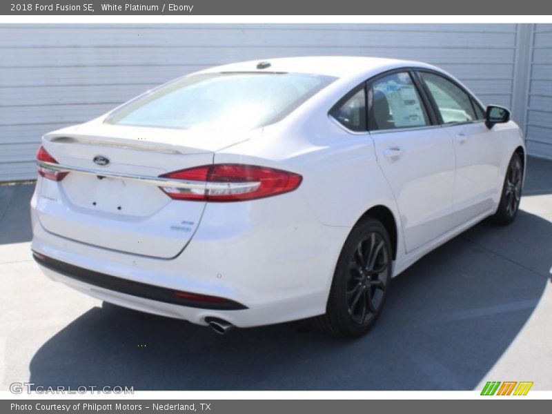 White Platinum / Ebony 2018 Ford Fusion SE