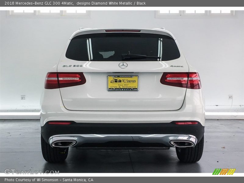 designo Diamond White Metallic / Black 2018 Mercedes-Benz GLC 300 4Matic