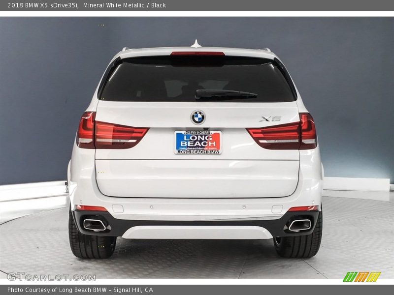 Mineral White Metallic / Black 2018 BMW X5 sDrive35i