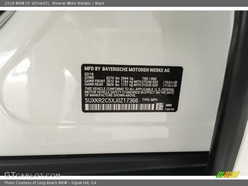 Mineral White Metallic / Black 2018 BMW X5 sDrive35i