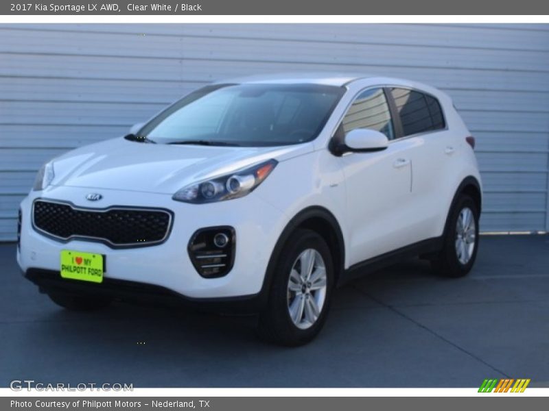 Clear White / Black 2017 Kia Sportage LX AWD