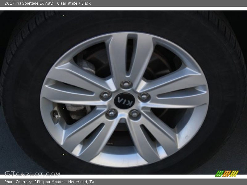 Clear White / Black 2017 Kia Sportage LX AWD