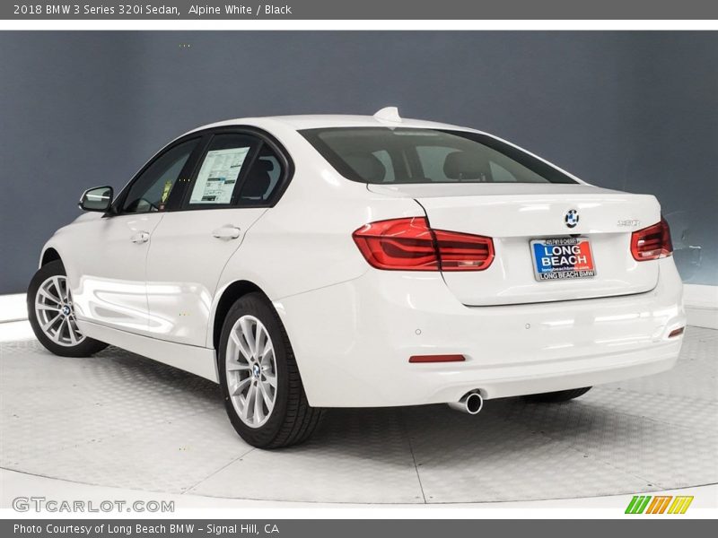 Alpine White / Black 2018 BMW 3 Series 320i Sedan