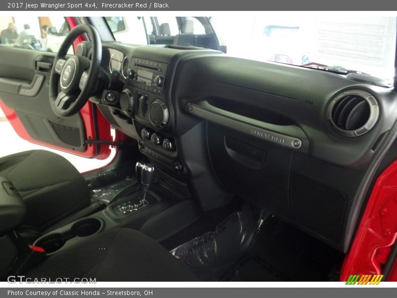 Firecracker Red / Black 2017 Jeep Wrangler Sport 4x4