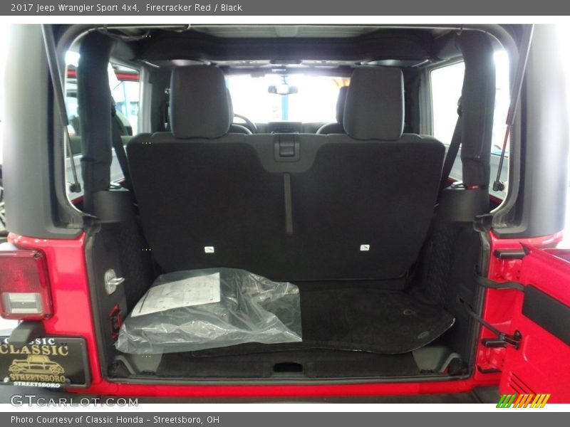 Firecracker Red / Black 2017 Jeep Wrangler Sport 4x4
